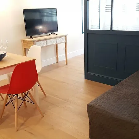 I' David Apartment *